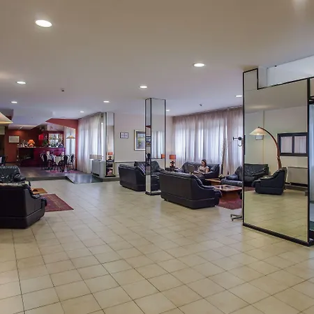 Quadrifoglio فندق كالياري