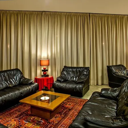 Quadrifoglio 3* كالياري