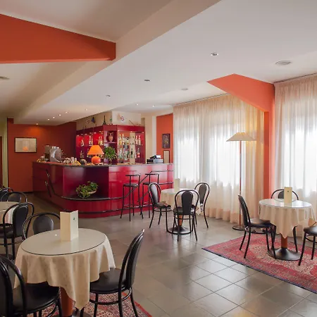 Quadrifoglio Hotel 3*