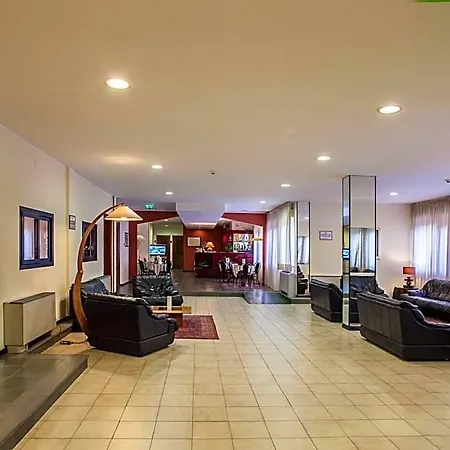 Quadrifoglio Hotell