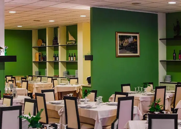 Hotell Quadrifoglio 3*